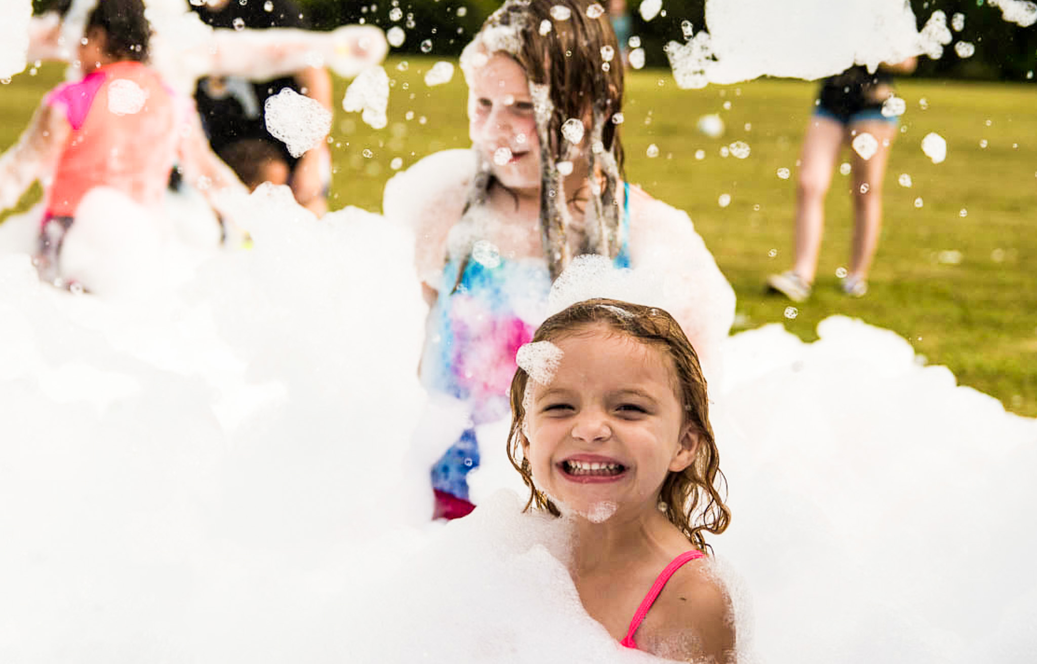 Short foam party session for younger kids